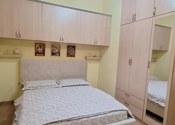 Apartman In The Center *