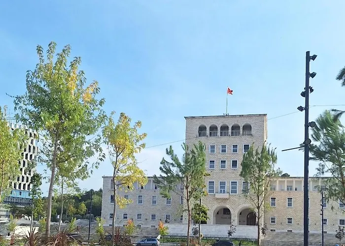 In The Center Apartman Tirana