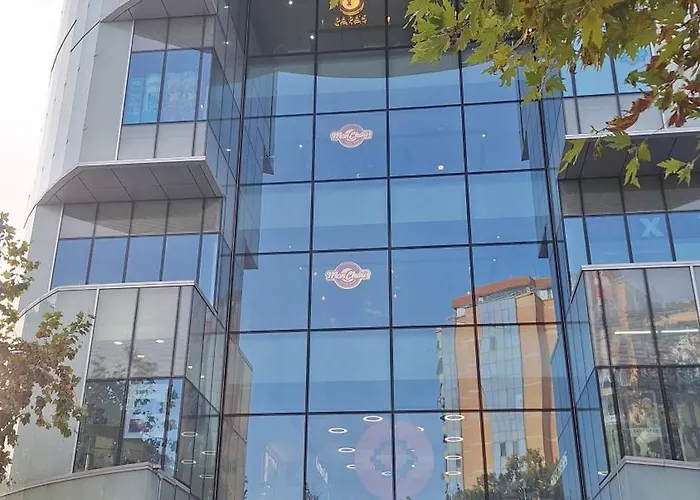 In The Center * Tirana